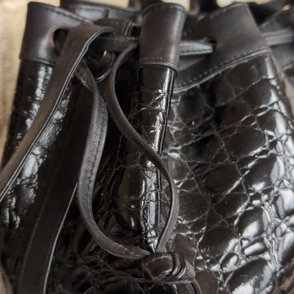 Vintge Salvatore Ferragamo Genuine  Croc Black Leather Drawstring Bu… - Picture 14 of 16